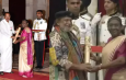 पूर्व उपराष्ट्रपति एम. वेंकैया नायडू को राष्ट्रपति द्रौपदी मुर्मु ने पद्म पुरस्कार से किया सम्मानित